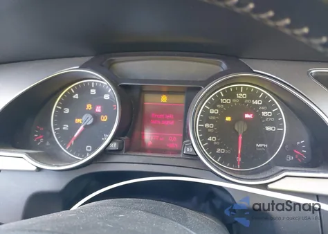 2012 Audi A5 2.0T Premium z USA, uszkodzony, nr VIN WAULFAFR2CA043970